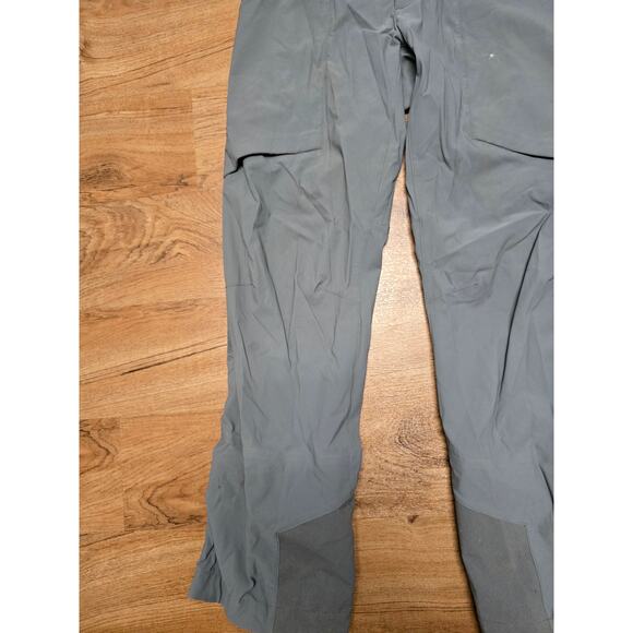 Outdoor Ski Pants Gray Waterproof Zippered Pockets Adjustable Mens 34x32 - Picture 3 of 16